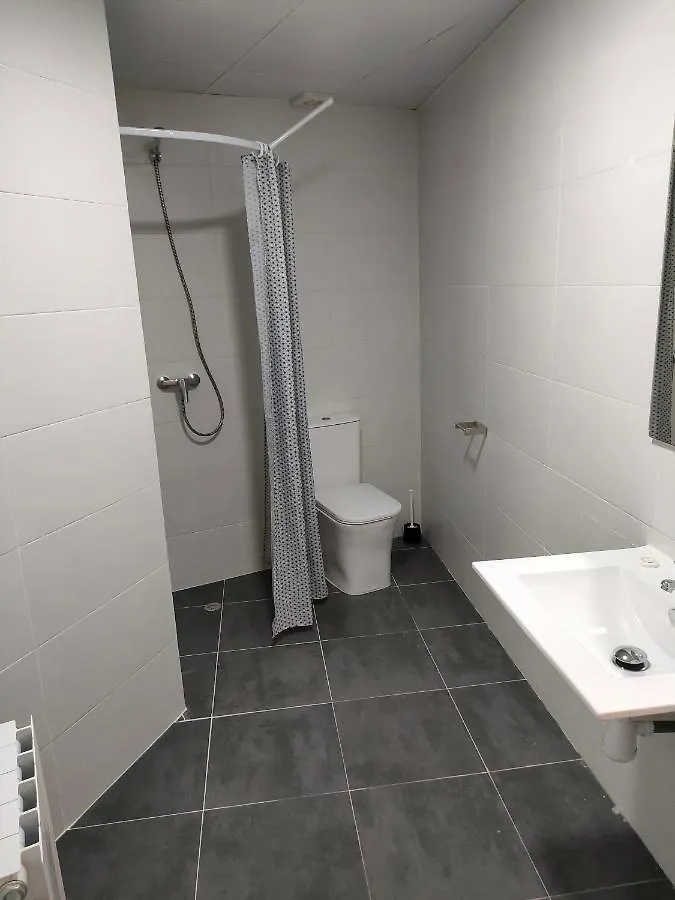 Apartamento En Bilbao Con Wifi Al Lado Del Metro Apartment